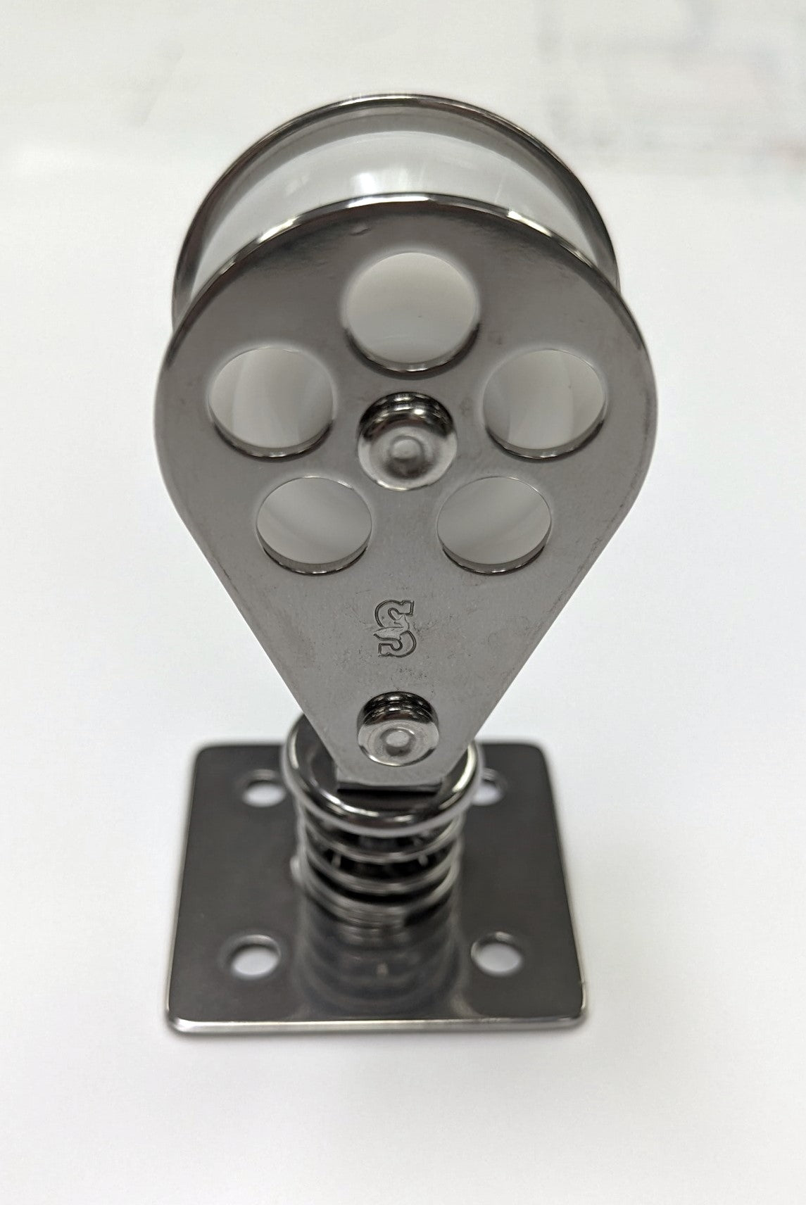 SK-7058  3 Series Stand up block with square base.